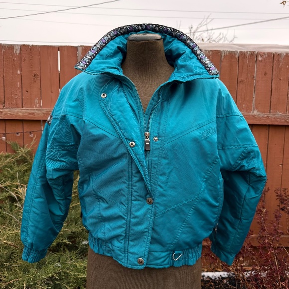 Must Have Retro Vintage 80s Teal Ski/Snow Jacket - Picture 1 of 16